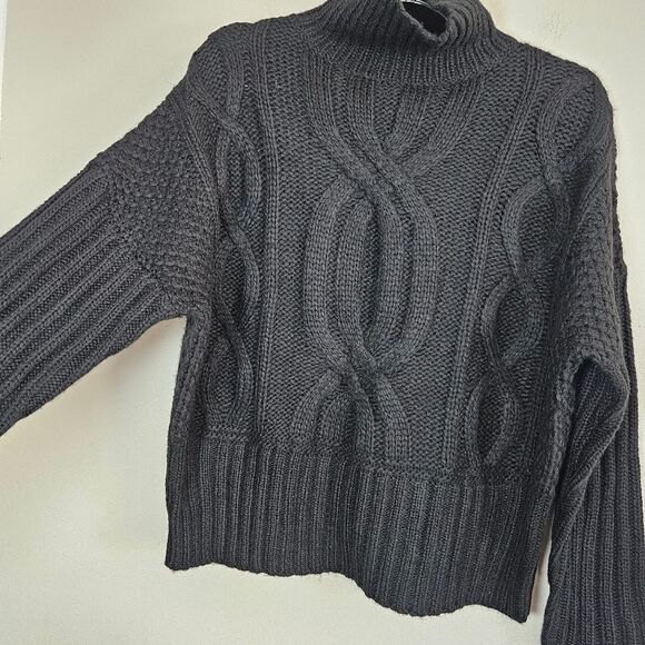 Express Black Cable Knit Turtleneck Sweater NWT Woman's Size Small - Picture 3 of 8